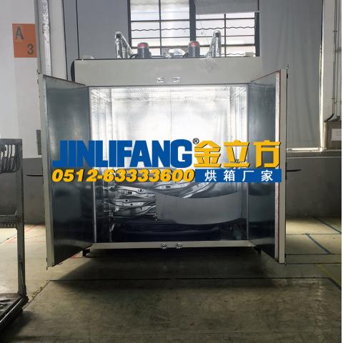 200℃汽车零部件烘箱